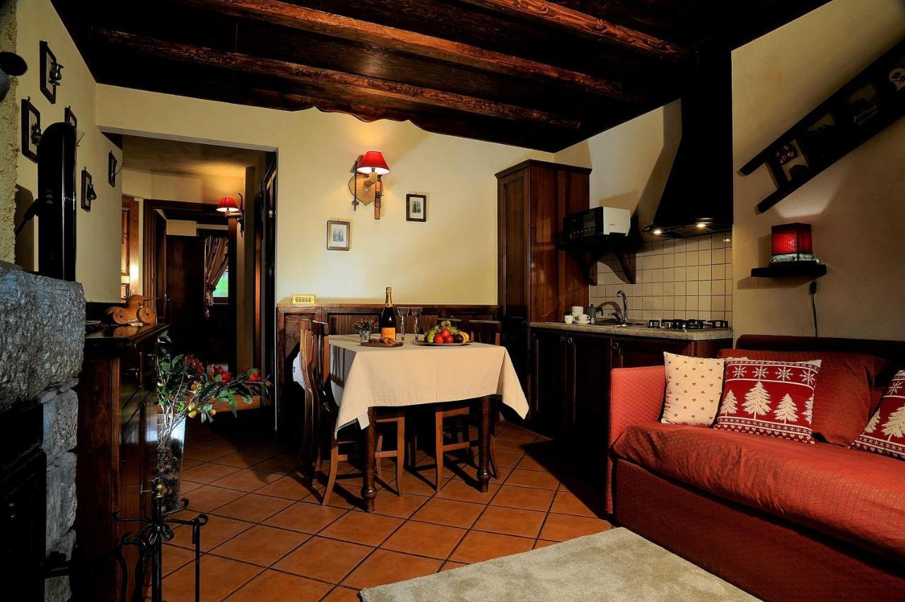 Residence Foyer D'Antan ブリュソン エクステリア 写真